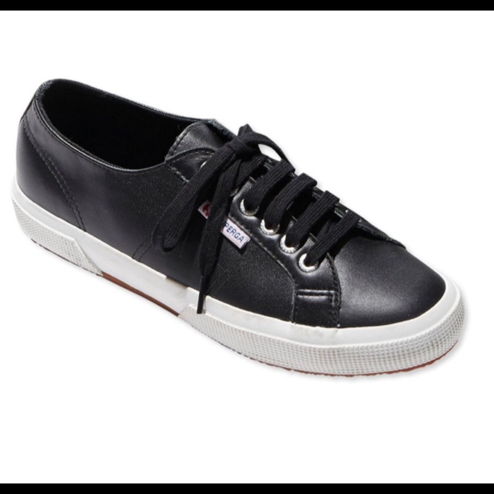 Black leather Superga size 8 is womens